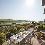 Newquay Tamarisk Lodge On The Gannel