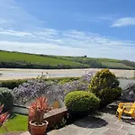 Newquay Tamarisk Lodge On The Gannel